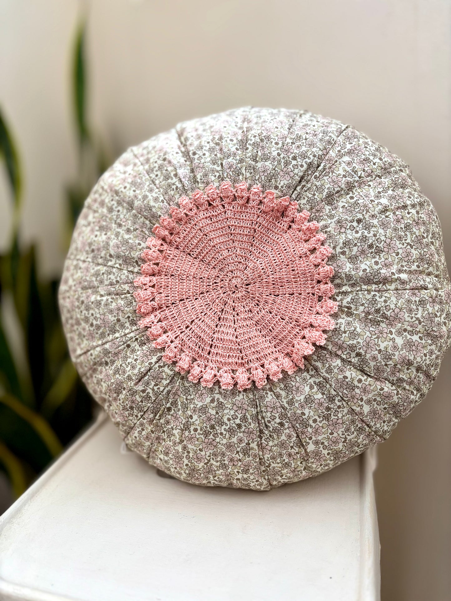Doily Cushions - Peach (Set of 2)