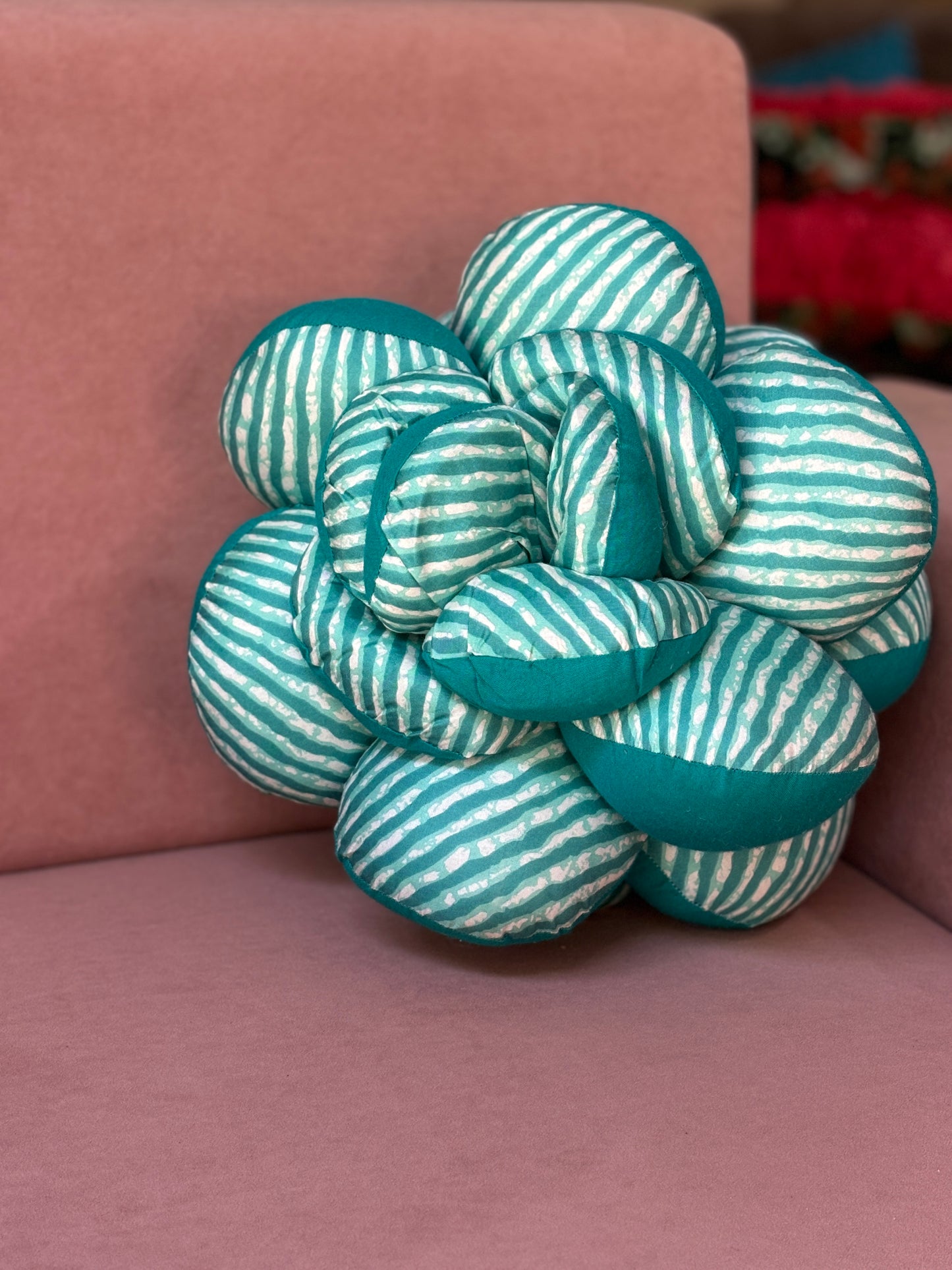 LEHERIYA FLOWER CUSHIONS-TEAL