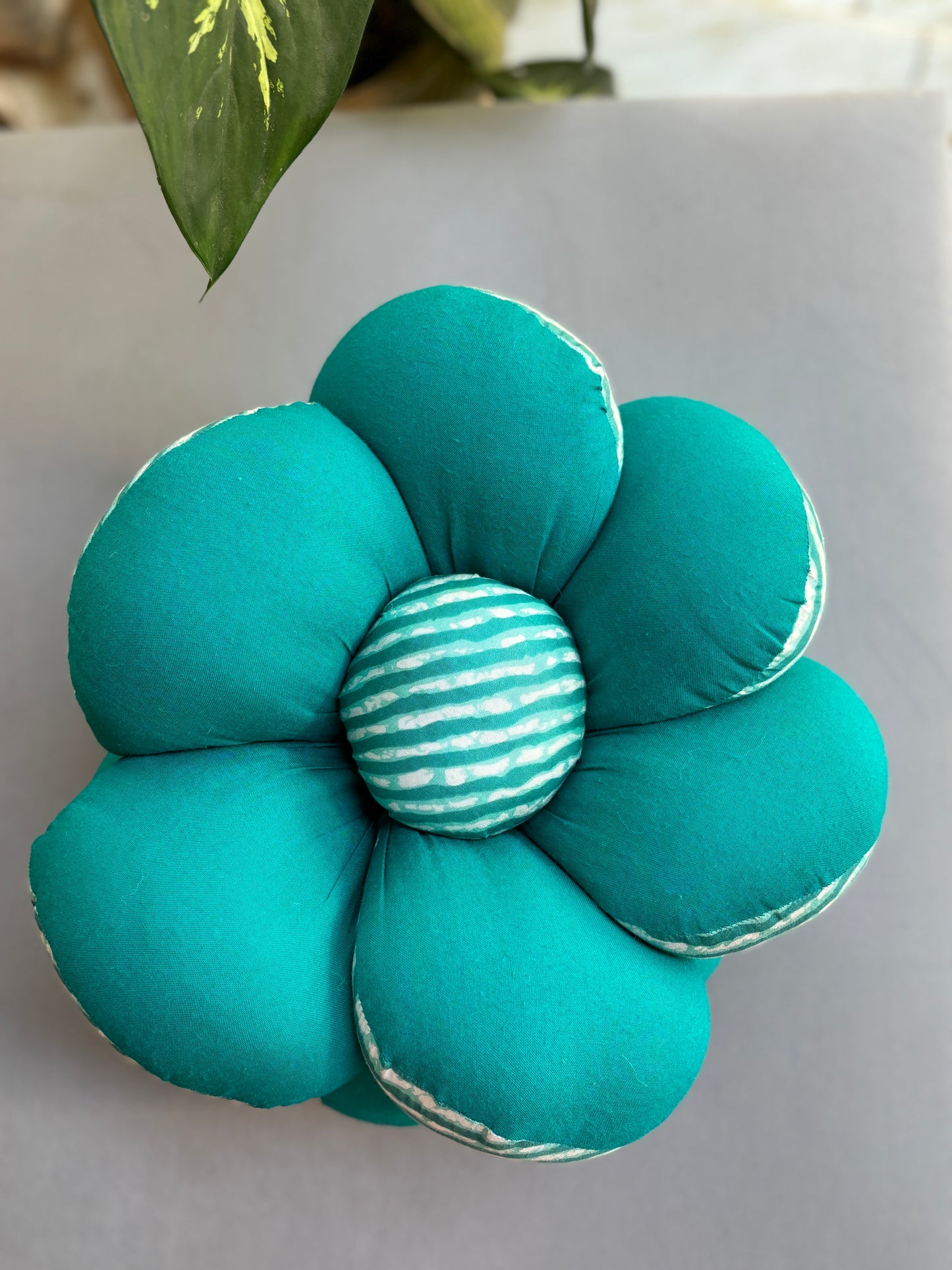 LEHERIYA FLOWER CUSHIONS-TEAL