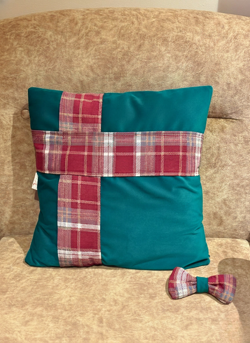 CHRISTMAS SPECIAL REMOVABLE BOW CUSHION COVER